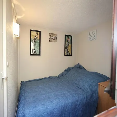 Apartamento One-bedroom In With Swimming Pool 227 *